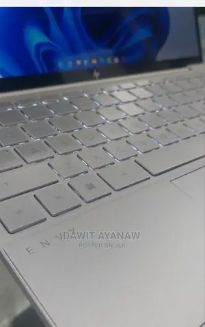 New Laptop HP 16GB Intel Core I7 SSD 512GB