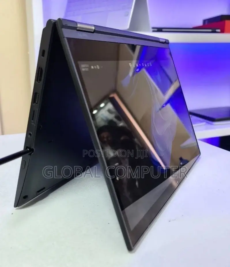 New Laptop Lenovo ThinkPad Yoga 370 8GB Intel Core I7 SSD 512GB