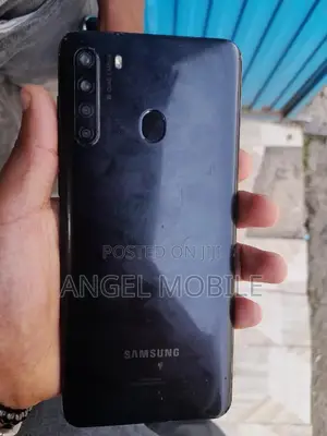 Photo - Samsung Galaxy A21 32 GB Black