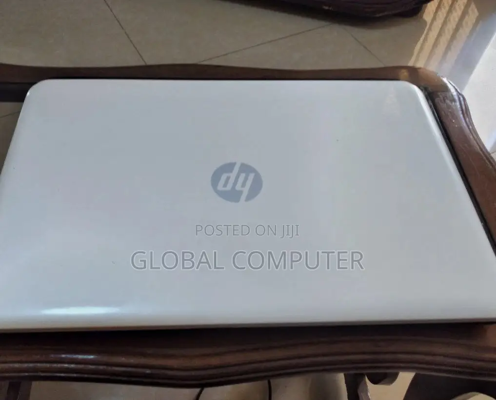 New Laptop HP Stream Notebook 8GB Intel Core I7 HDD 1T