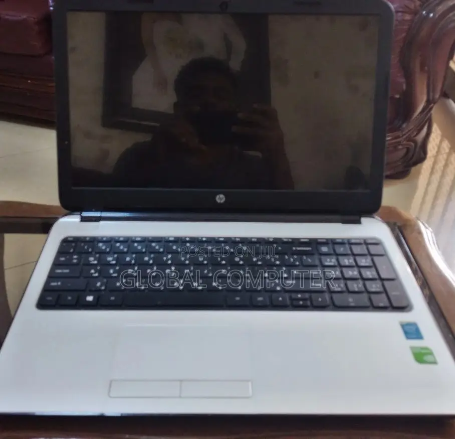 New Laptop HP Stream Notebook 8GB Intel Core I7 HDD 1T