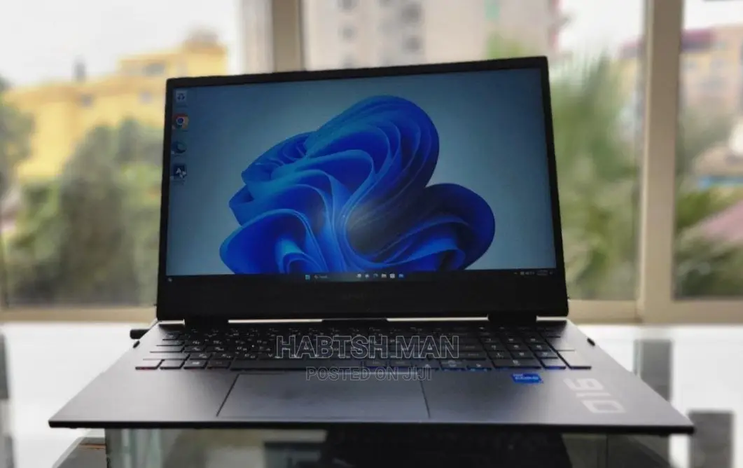 New Laptop HP Omen 15 16GB Intel Core I7 SSD 1T