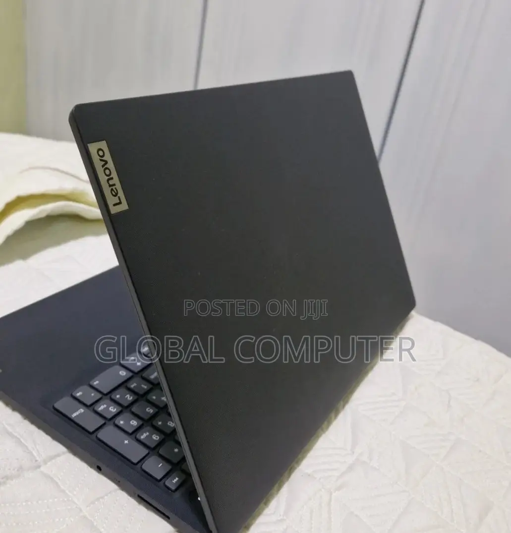 New Laptop Lenovo ThinkPad Yoga 8GB AMD Ryzen 3 HDD 1T