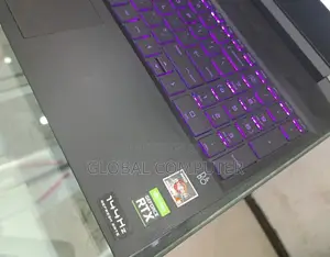 New Laptop HP Pavilion 11 8GB AMD Ryzen 5 SSD 512GB