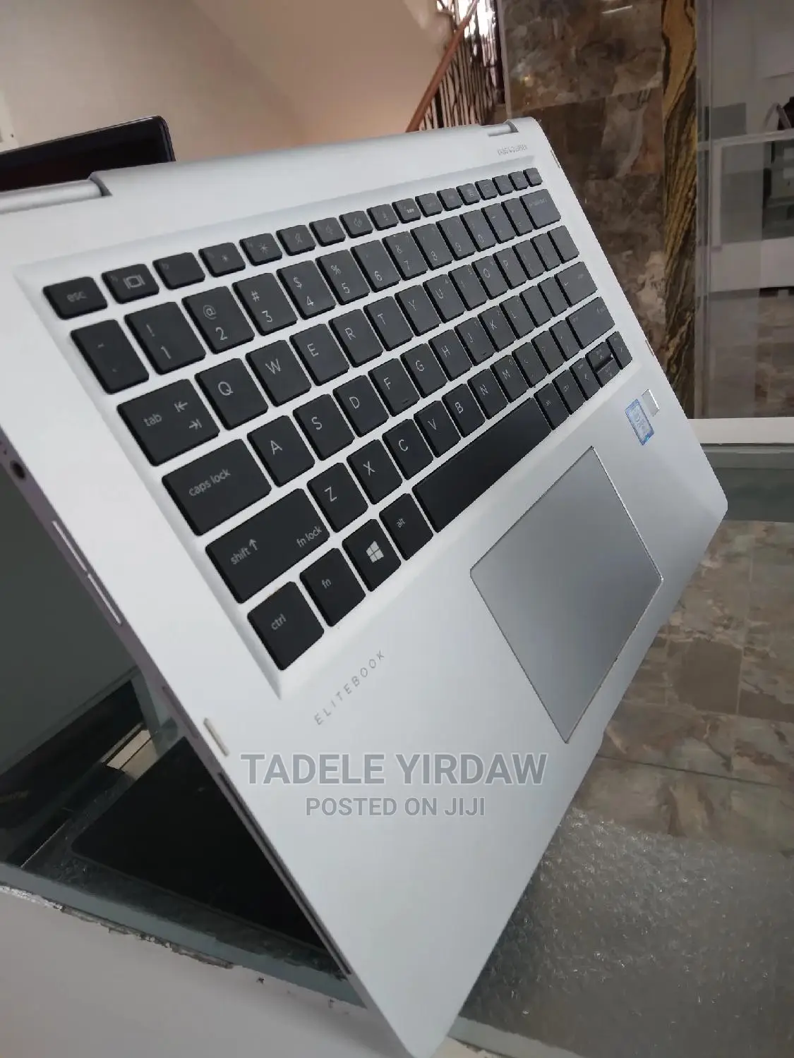 New Laptop HP EliteBook 1030 8GB Intel Core I5 SSD 512GB