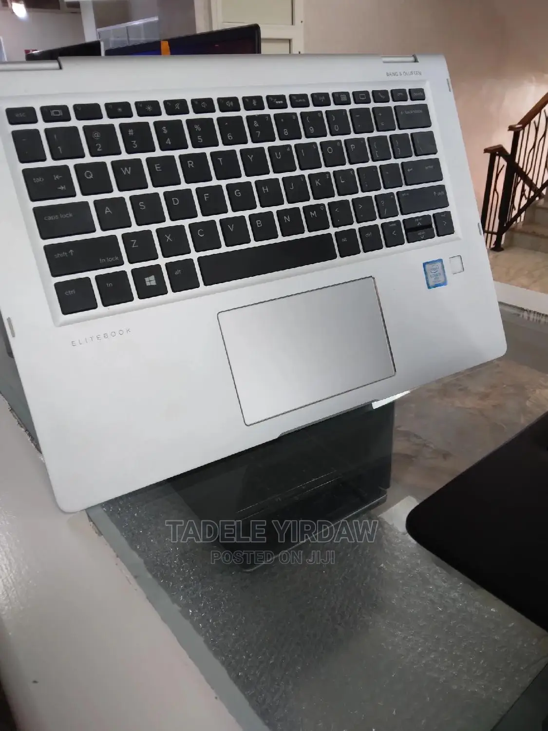 New Laptop HP EliteBook 1030 8GB Intel Core I5 SSD 512GB