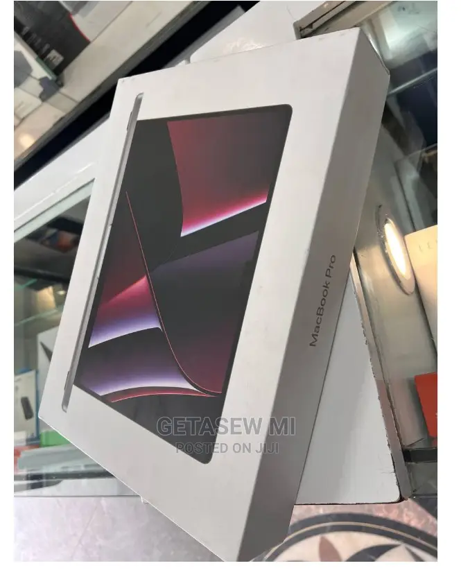 New Laptop Apple MacBook Pro 2023 M2 16GB Apple M2 SSD 512GB