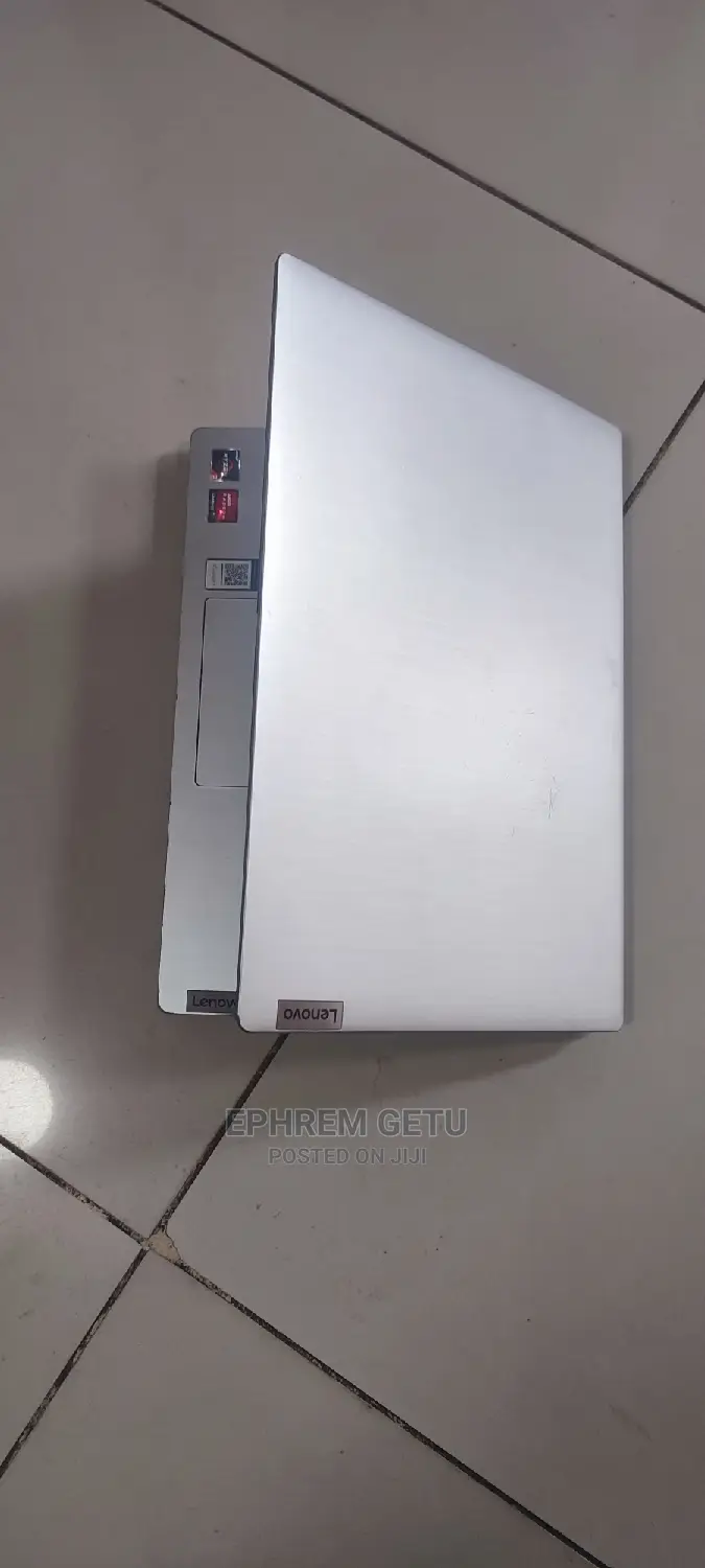 New Laptop Lenovo Ideapad 3 8GB AMD Ryzen 3 SSD 512GB