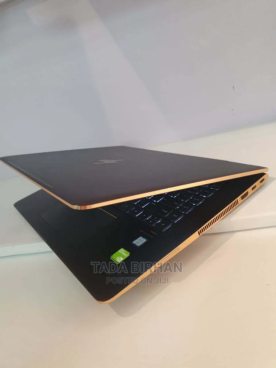 New Laptop HP Spectra 13 16GB Intel Core I7 SSD 512GB