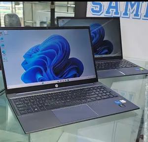 New Laptop HP Envy X360 8GB Intel Core I5 SSD 512GB