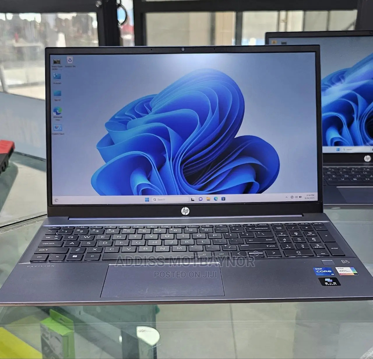 New Laptop HP Envy X360 8GB Intel Core I5 SSD 512GB