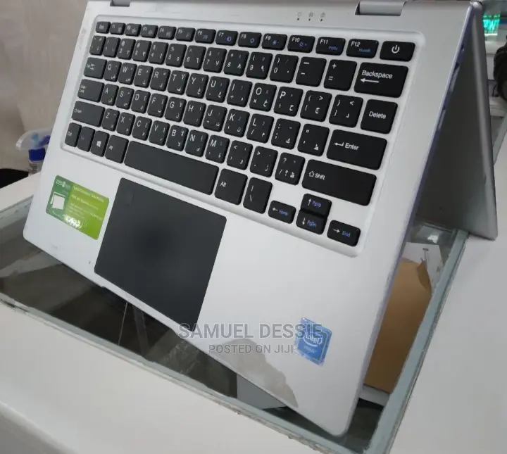 Laptop 2GB SSD 32GB