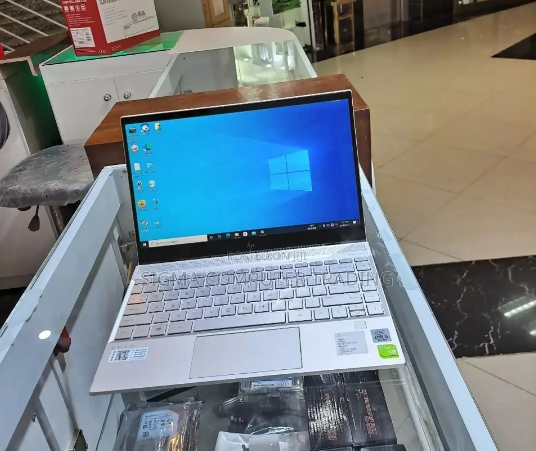 New Laptop HP Envy 14 8GB Intel Core I5 SSD 512GB