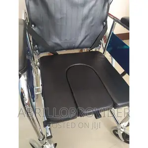 New Packed Multifunctional Commode Wheelchair