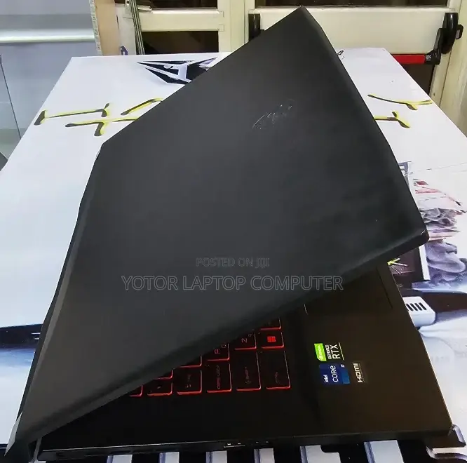 New Laptop MSI Pulse GL66 16GB Intel Core I7 SSD 1T