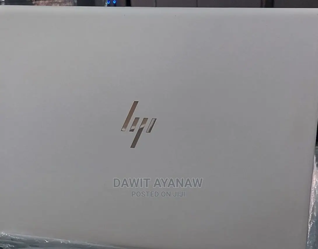 New Laptop HP 16GB AMD Ryzen 5 SSD 256GB