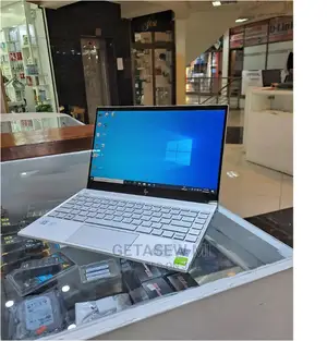 New Laptop HP Envy 13t 8GB Intel Core I5 SSD 512GB