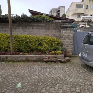 3bdrm House in Bole for sale