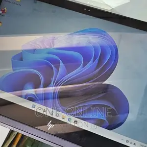 New Laptop HP Envy X360 8GB Intel Core I7 SSD 512GB