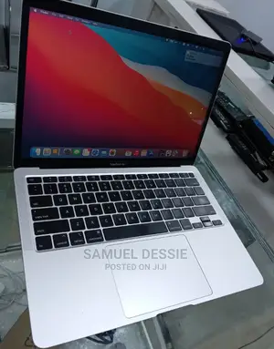 New Laptop Apple MacBook Air 2020 8GB Intel Core I5 SSD 512GB