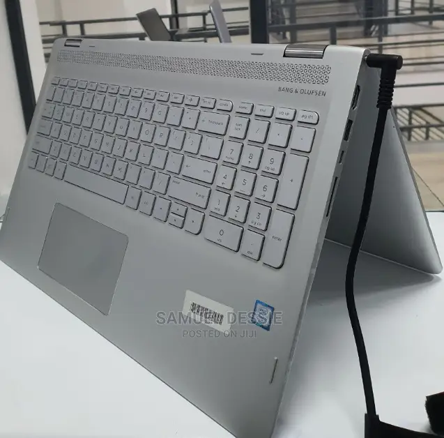 New Laptop HP Envy X360 16GB Intel Core I7 SSD 512GB