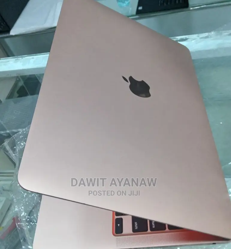 New Laptop Apple MacBook Air 2020 8GB Apple M1 SSD 256GB