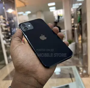 Photo - Apple iPhone 12 64 GB Black