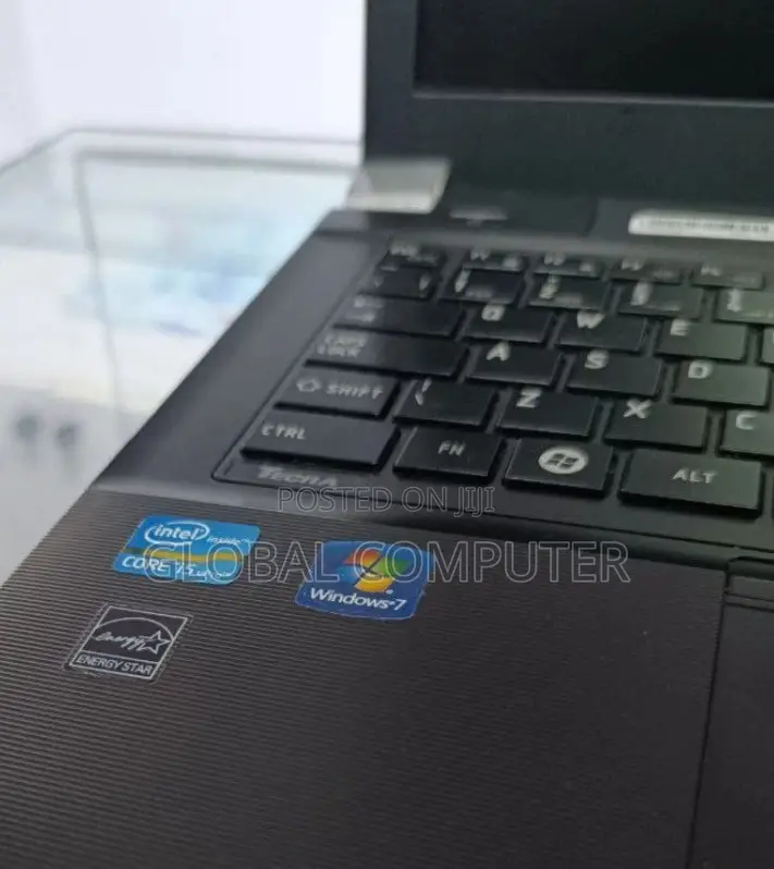 New Laptop Toshiba Tecra R840 4GB Intel Core I5 SSD 500GB