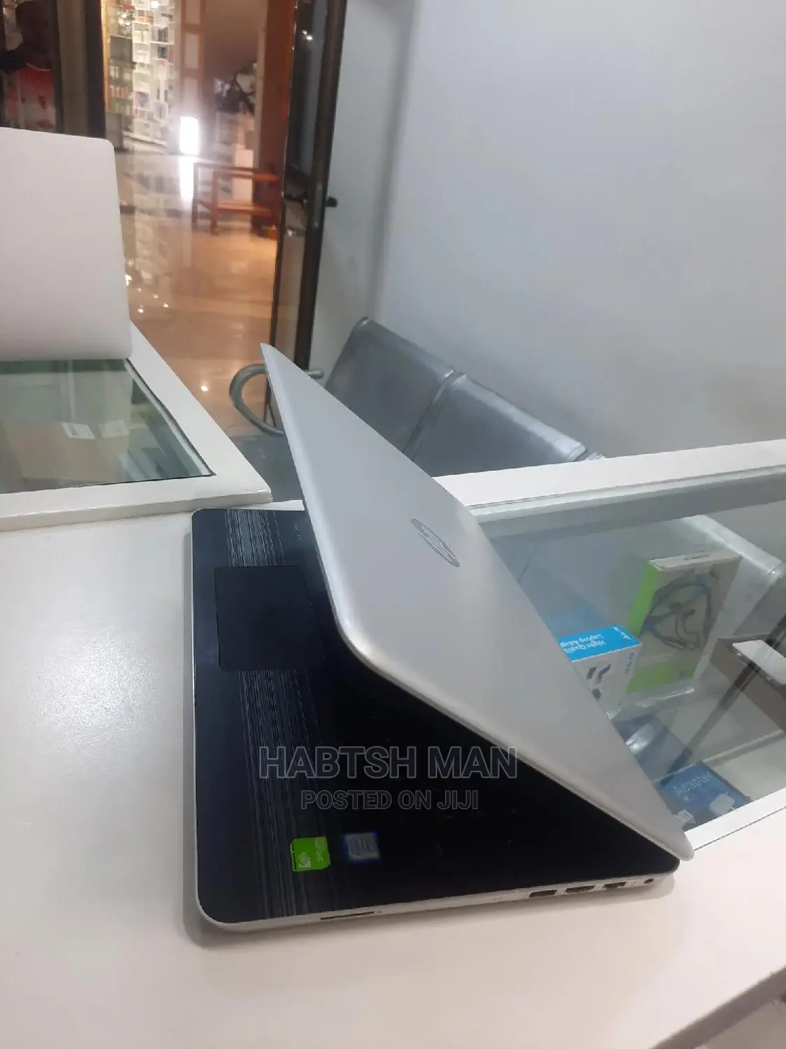 Laptop HP Pavilion 15 8GB Intel Core I5 HDD 1T