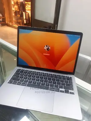 Photo - New Laptop Apple MacBook Air 2020 M1 8GB Apple M1 SSD 256GB