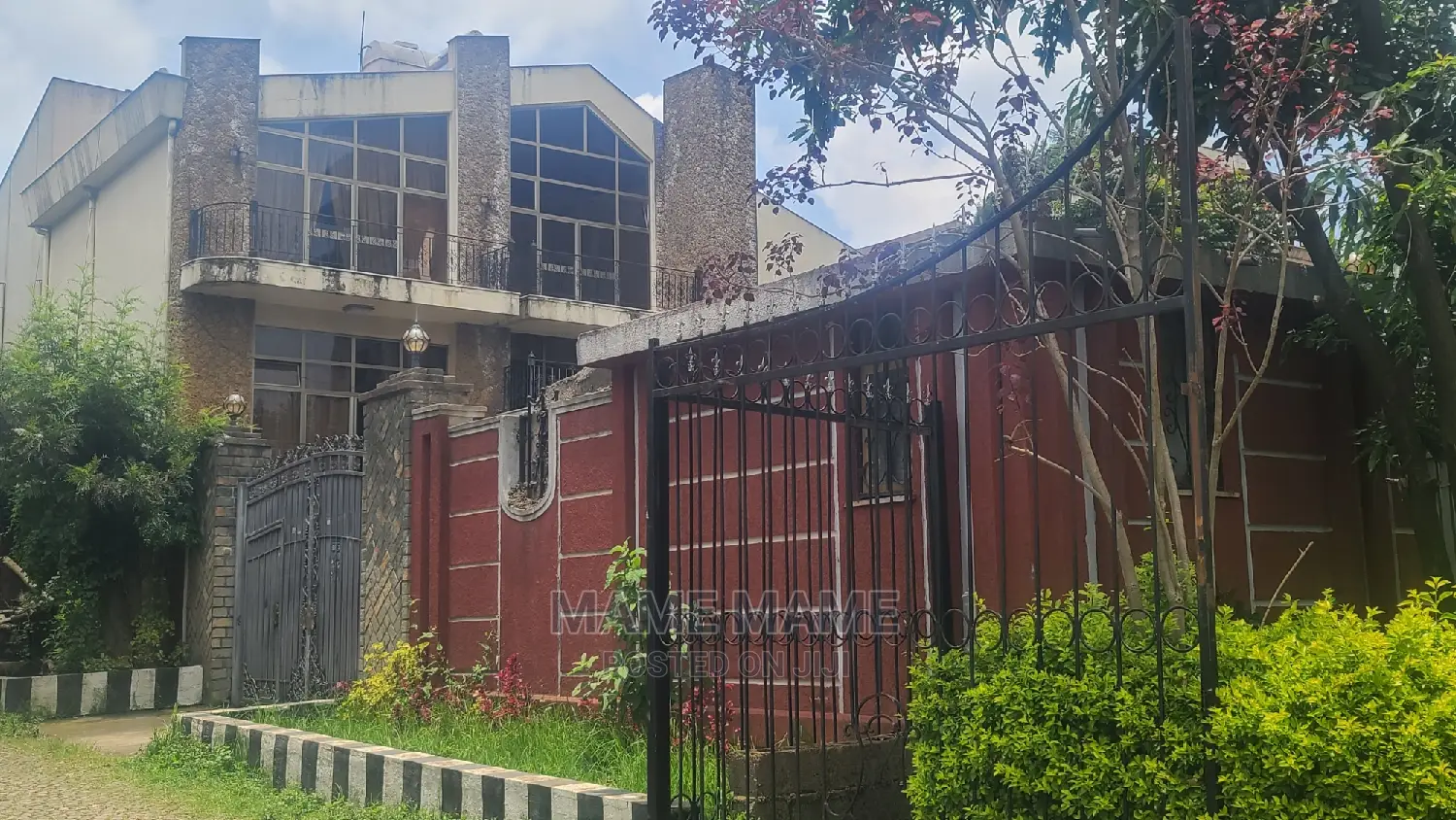 6bdrm House in Addis Abeba, Yeka for sale