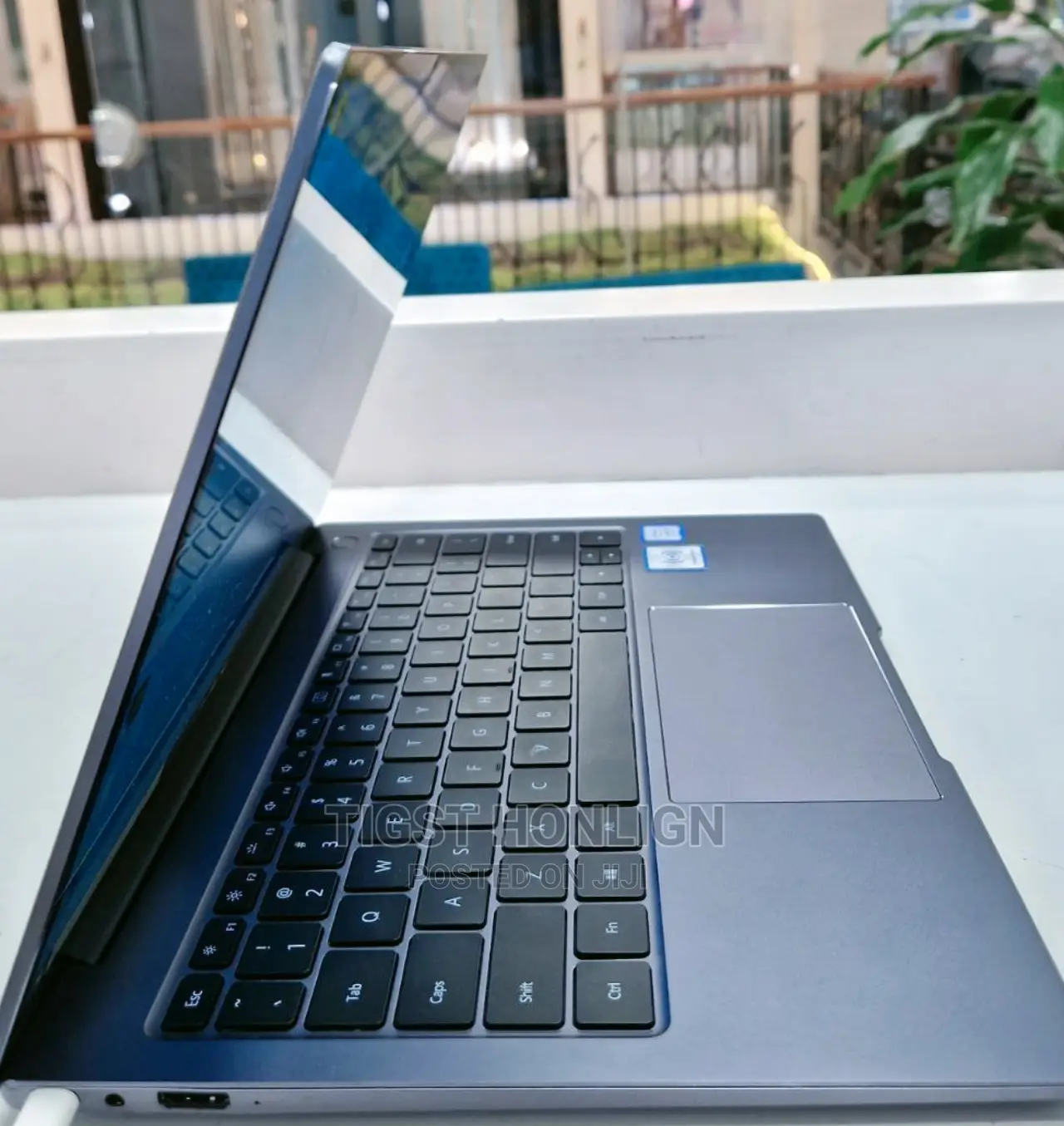 New Laptop Huawei MateBook X Pro 8GB Intel Core I5 SSD 512GB