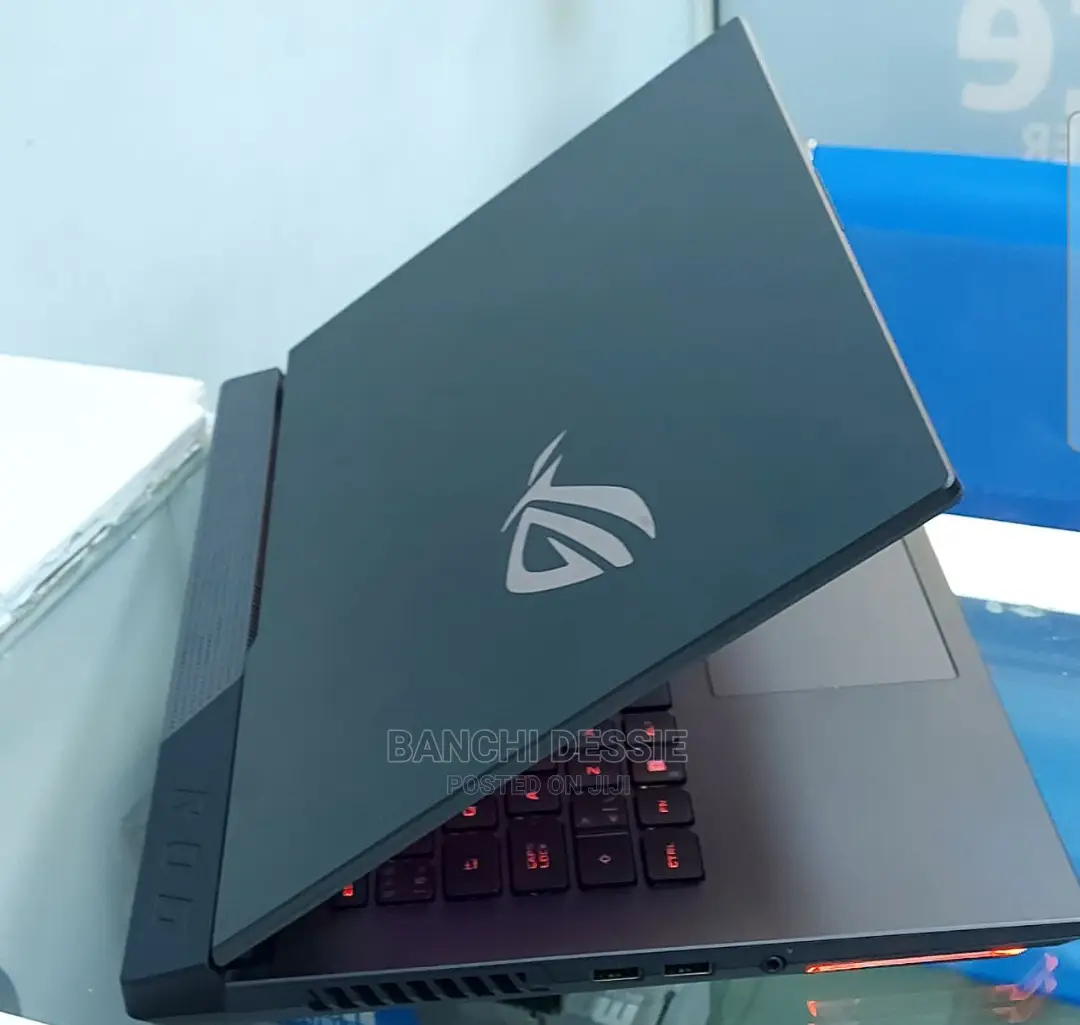 New Laptop Asus ROG Strix G15 16GB Nvidia SSD 1T
