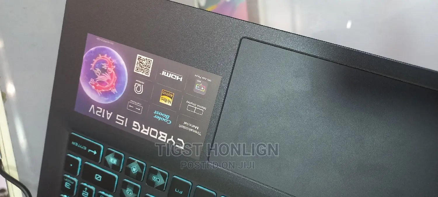 New Laptop MSI GF63 8GB Intel Core I7 SSD 512GB