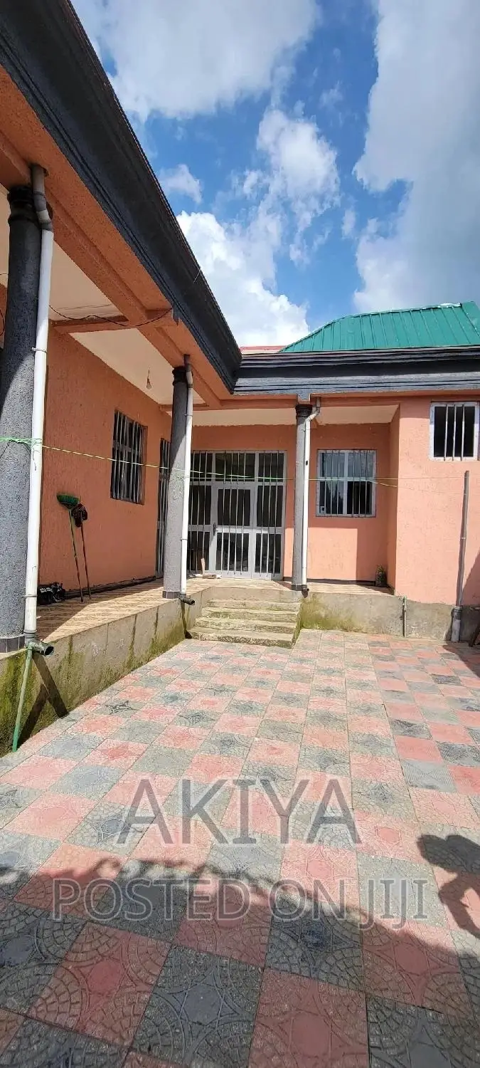 4bdrm House in House, Oromia-Finfinne for sale