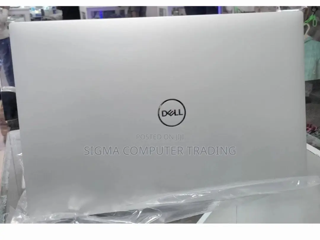 New Laptop Dell XPS 15 16GB Intel Core I5 SSD 512GB