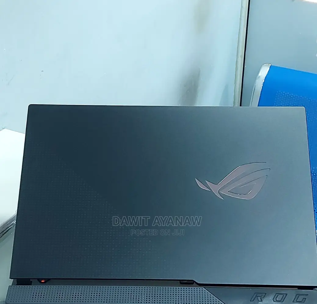 New Laptop HP 16GB AMD Ryzen 7 SSD 1T