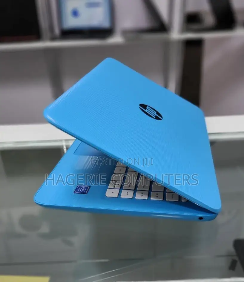 New Laptop HP Stream 11 4GB Intel Celeron SSD 32GB