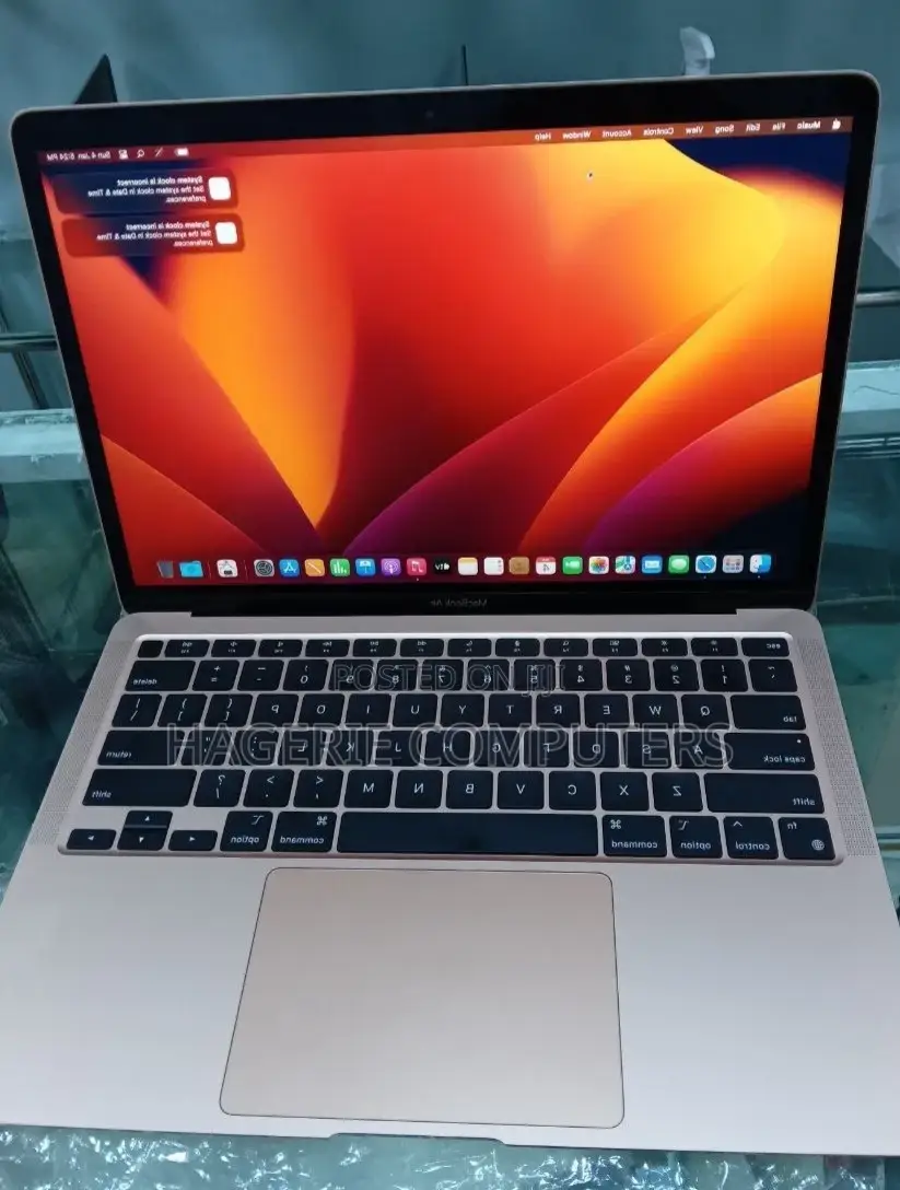 New Laptop Apple MacBook Air 2020 M1 8GB Apple M1 SSD 256GB