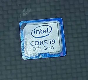 New Laptop Dell Precision 5570 32GB Intel Core I9 SSD 512GB