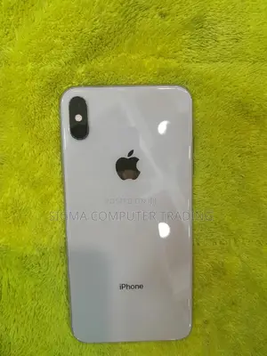 New Apple iPhone XS Max 256 GB Silver