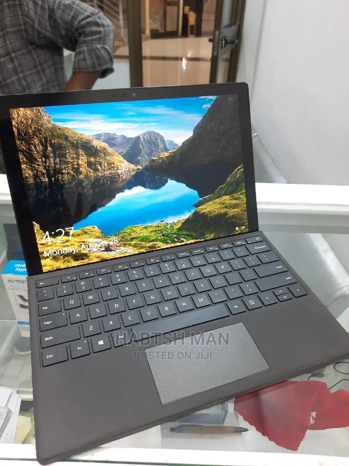 New Laptop Acer Predator Helios 300 8GB Intel Core i5 HDD+SSD 1T