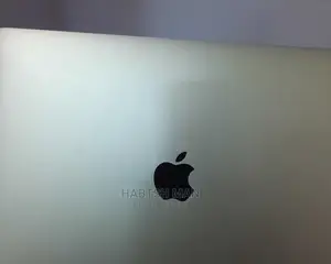 New Laptop Apple MacBook 2017 8GB Intel Core i5 SSD 256GB