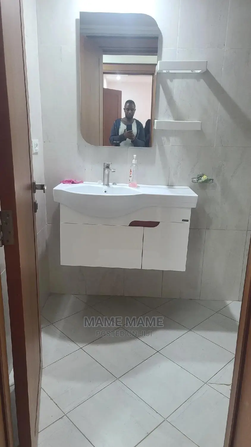 Furnished 4bdrm Apartment in Addis Abeba, Bole for rent