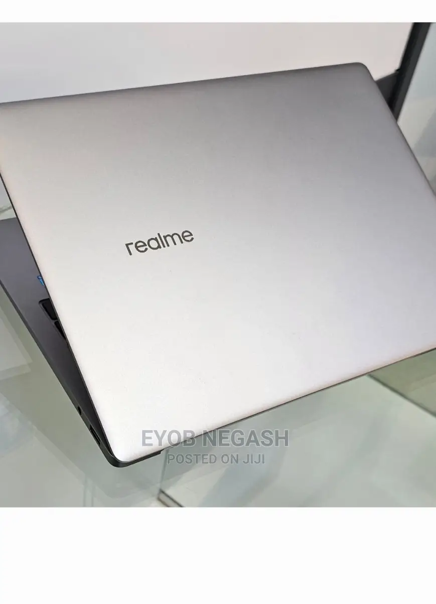 New Laptop Over Powered 15 8GB Intel Core I5 SSD 512GB