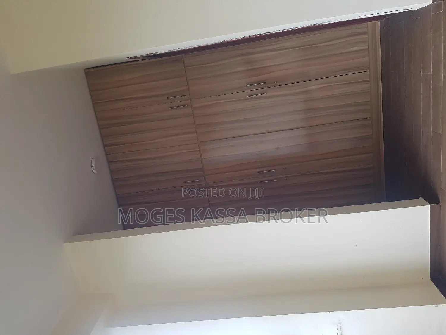 Furnished 4bdrm Apartment in ፊጋ ኖህ ሪል እስቴት, Yeka for sale