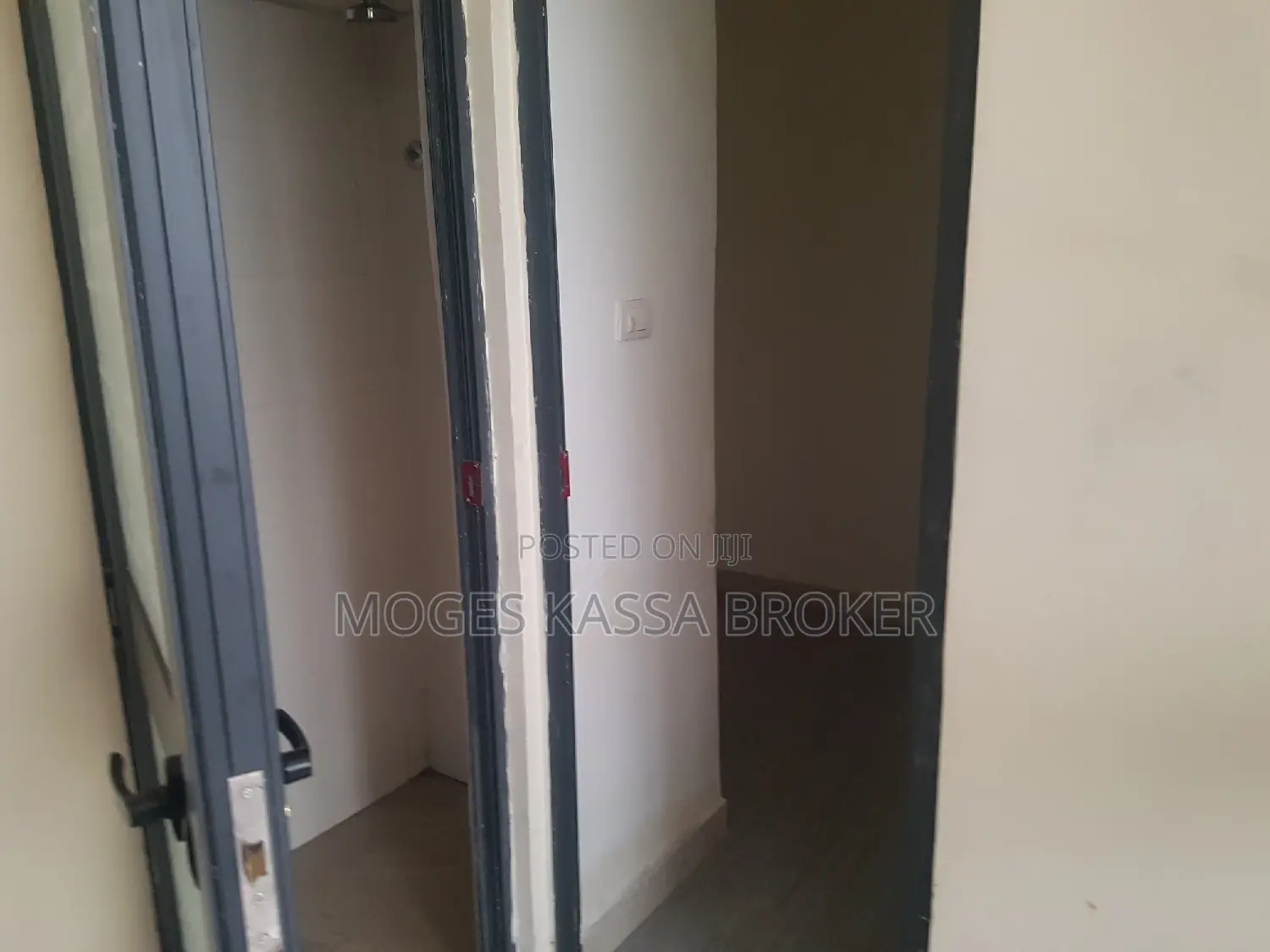 Furnished 4bdrm Apartment in ፊጋ ኖህ ሪል እስቴት, Yeka for sale