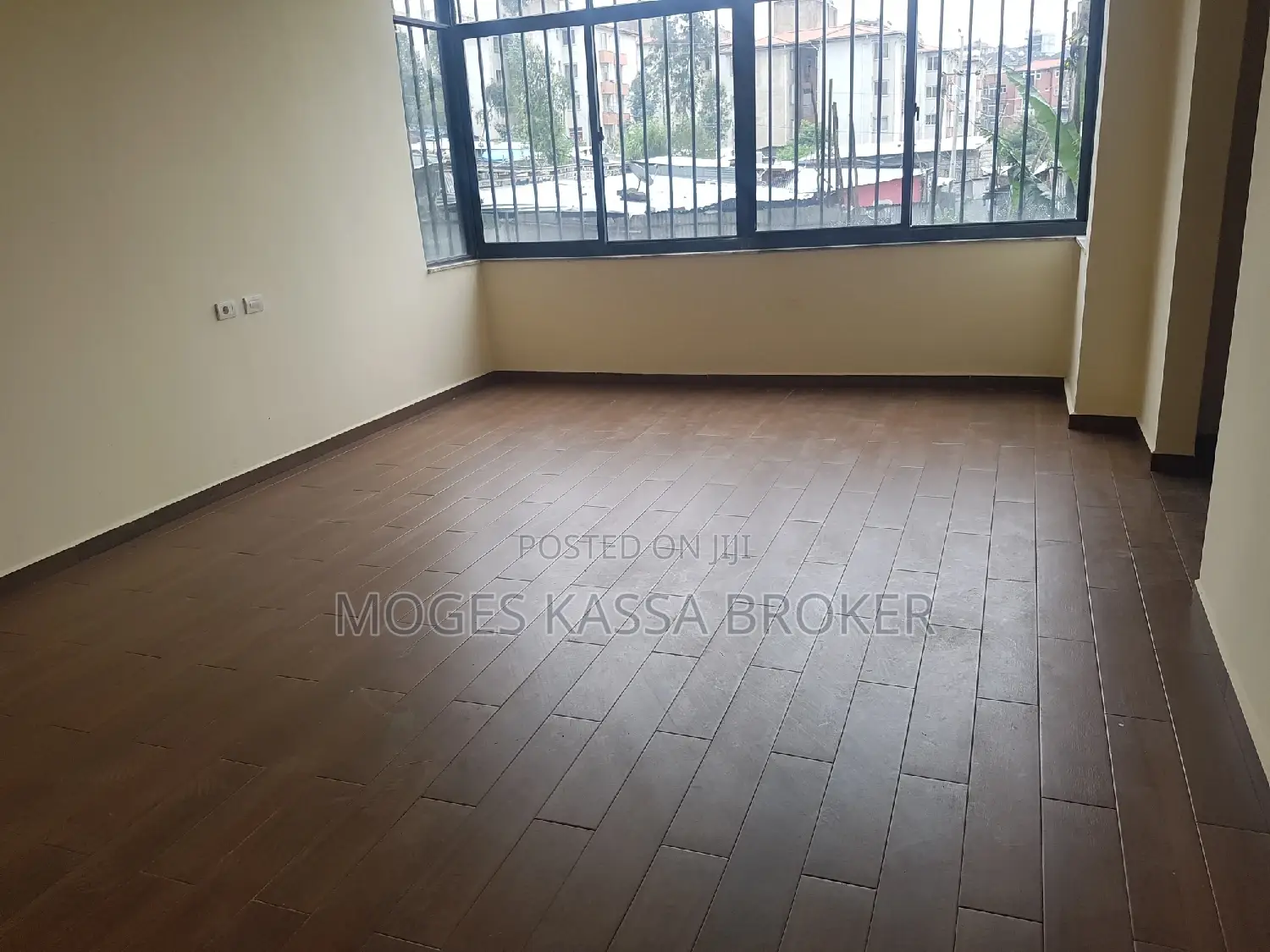 Furnished 4bdrm Apartment in ፊጋ ኖህ ሪል እስቴት, Yeka for sale