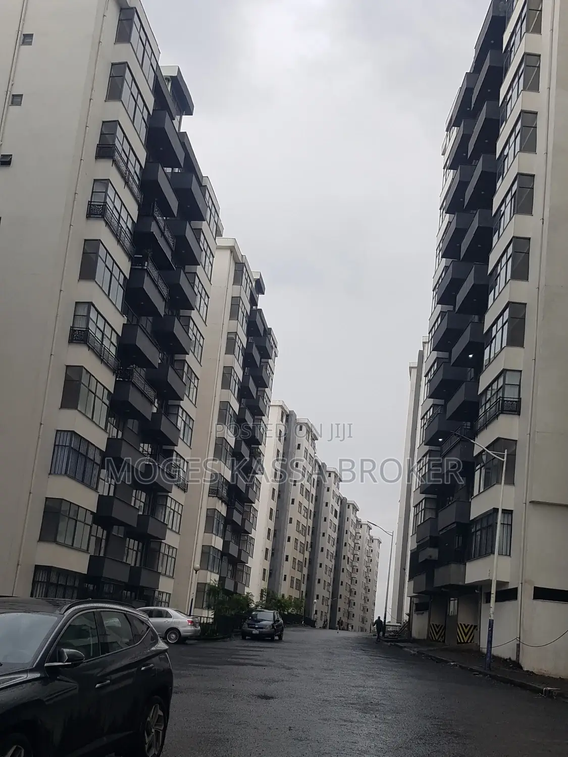 Furnished 4bdrm Apartment in ፊጋ ኖህ ሪል እስቴት, Yeka for sale