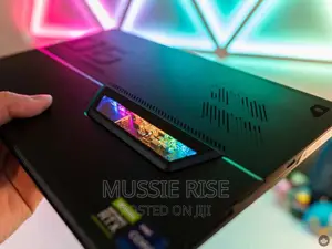 Photo - New Laptop Asus Zenbook Flip 13 UX363 16GB Intel Core I9 SSD 1T